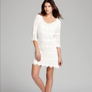 White, Lacey Juicy dress